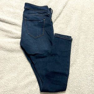 low rise skinny jeans